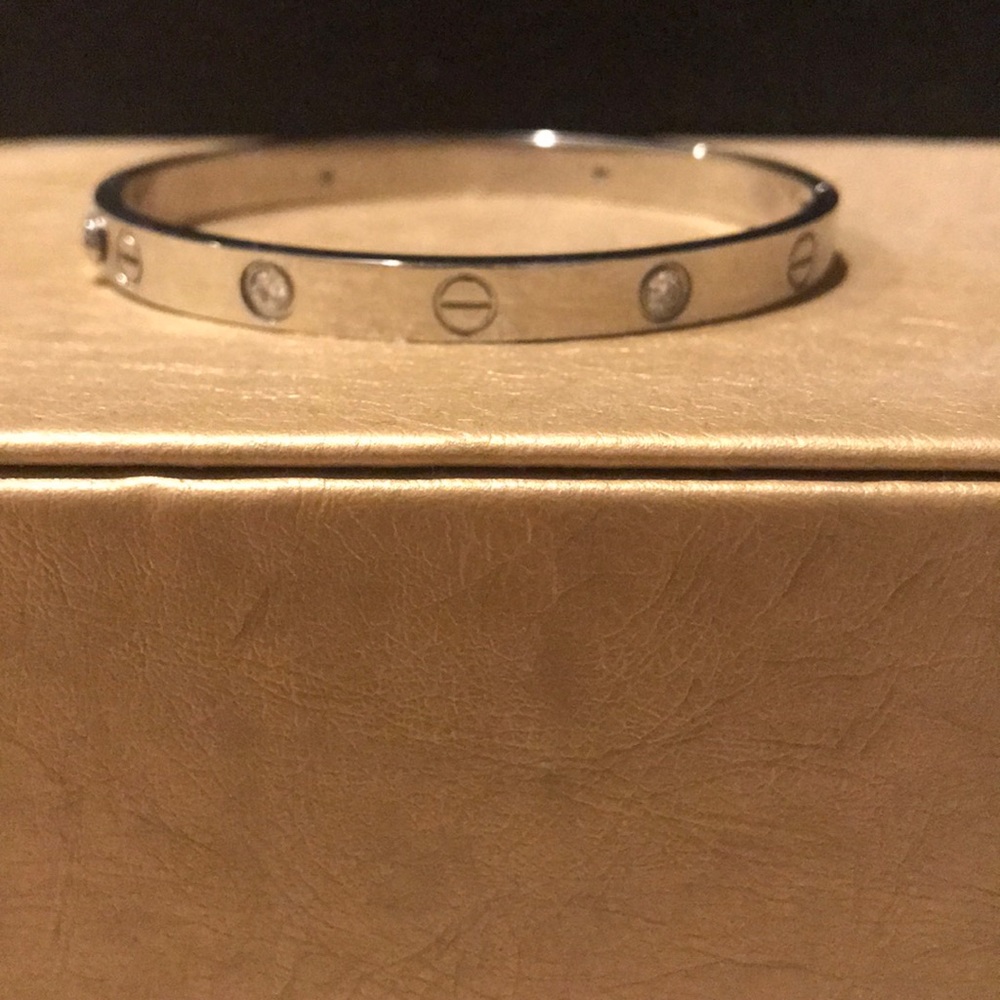 Love dupe bracelet